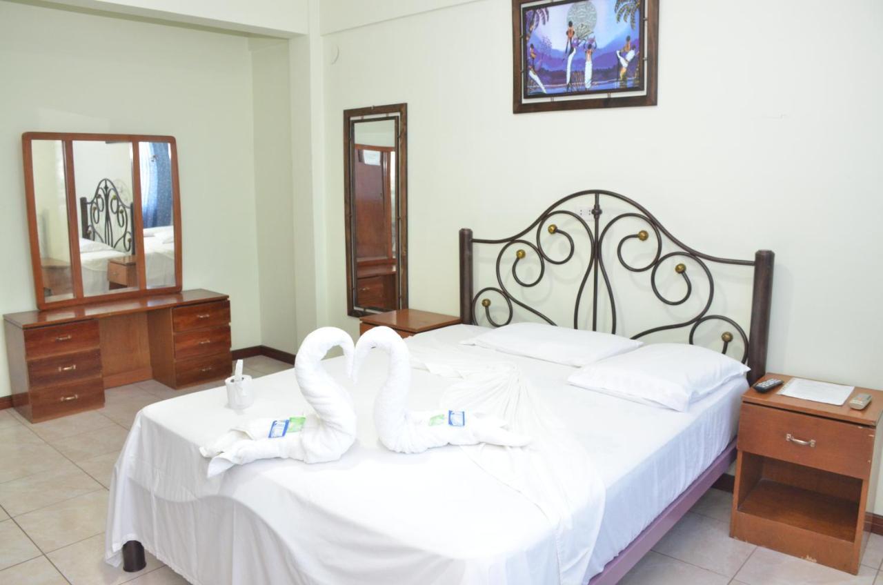 Hostal Ibiza 산타 크루즈 드 라 시에라 외부 사진